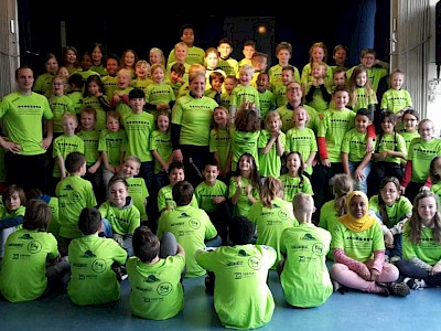 Nieuwe schoolshirts!